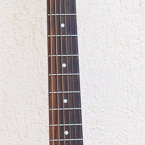 Fingerboard and position markers